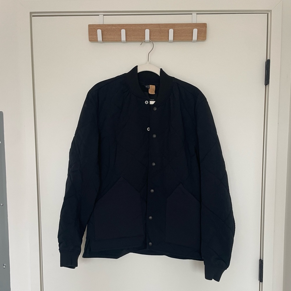 Wing + Horns quilted bomber jacket, cool pattern and warm with down.